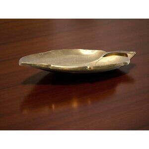 Vintage Imperial Collection Taiwan Solid Brass Leaf Trinket Dish/Decor